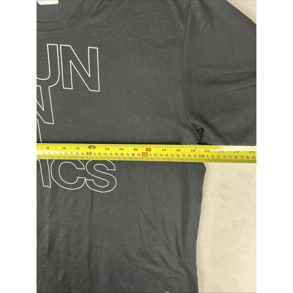 The North Face T Shirt Mens Medium Black Mountain Athletics Outdoors Athleisure - Picture 6 of 8